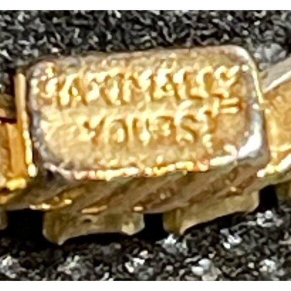 Vtg. Maximally Yours Christmas Charm Bracelet Toggle Clasp Pearl Accents SIGNED - Picture 7 of 7